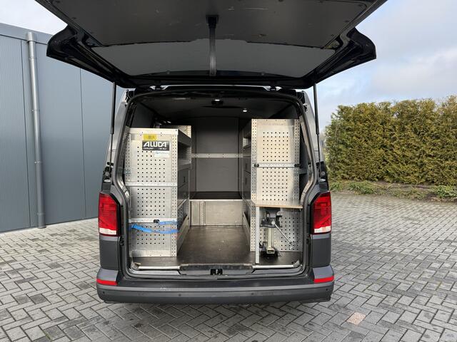 Volkswagen TRANSPORTER 2.0 TDI 150 PK DSG AUTOMAAT HIGHLINE / L1H1 / ALUCA INRICHTING / AIRCO / CRUISE / ACHTERKLEP / NAVI / CARPLAY