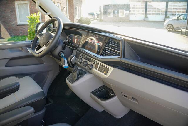 Volkswagen TRANSPORTER 2.0 TDI 204 pk DSG Aut. Highline Edition Dubbel Cabine 2x Elek. Schuifdeur, 20" LMV, Zwarte Grille, Lederen Interieur, Camera, Vol, vol, 5-Zits