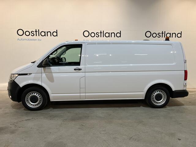 Volkswagen TRANSPORTER 2.0 TDI L2H1 150 PK 4Motion 4x4 / Servicebus / Inrichting / Euro 6 / 220V. / Airco / CarPlay / Cruise Control / Camera / Navigatie
