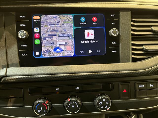 Volkswagen TRANSPORTER 2.0 TDI L2H1 150 PK 4Motion 4x4 / Servicebus / Inrichting / Euro 6 / 220V. / Airco / CarPlay / Cruise Control / Camera / Navigatie