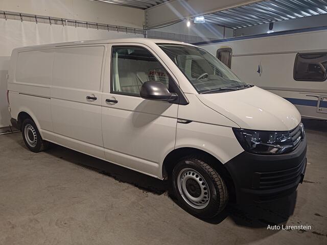 Volkswagen TRANSPORTER 2.0 TDI L2H1 115pk Comfortline 3 Pers. Airco / Trekhaak / Laadruimte kast-systeem