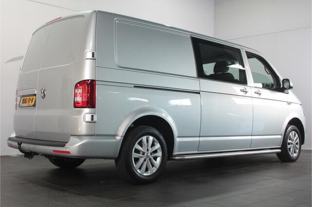 Volkswagen TRANSPORTER 2.0 TDI L2H1 DC - Carplay / PDC / Trekhaak