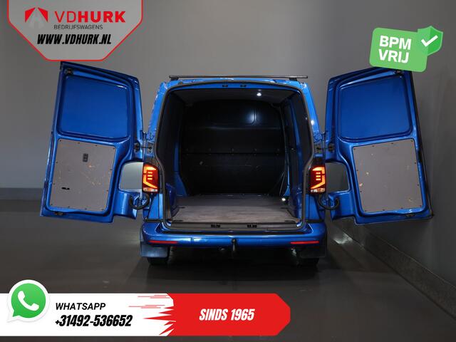 Volkswagen TRANSPORTER 2.0 TDI 150 pk DSG Aut. L2 LED/ Adapt.Cruise/ Standkachel/ Carplay/ 2.5t Trekverm./ Stoelverw./ Airco/ Dakdragers/ Camera/ PDC/ Trekhaak
