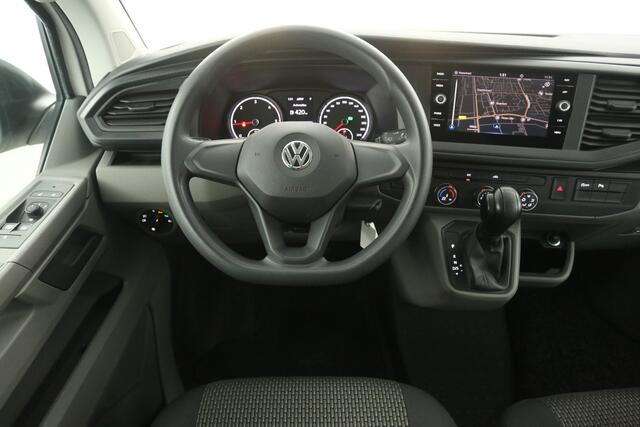 Volkswagen TRANSPORTER 2.0 TDI 150PK L2H1 | Aut. | Airco | Cruise | Camera | 3 Zits | Carplay | Navi | Parkeersens.