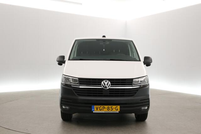 Volkswagen TRANSPORTER 2.0 TDI 150PK L2H1 | Aut. | Airco | Cruise | Camera | 3 Zits | Carplay | Navi | Parkeersens.