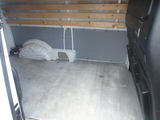 Volkswagen TRANSPORTER 2.0 TDI L2H1Comfortline