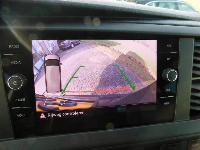 Volkswagen TRANSPORTER 2.0 TDI L1H1/ DSG DC 28 Bulli, Camera, Carplay Trekhaak