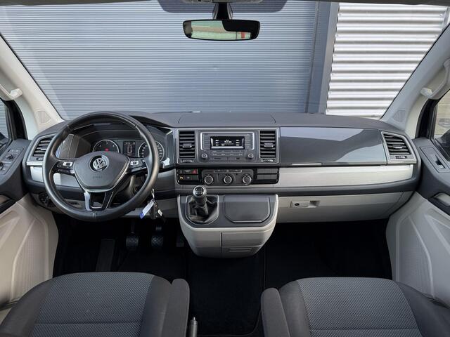 Volkswagen TRANSPORTER 2.0 TDI L2H1 DC Comfortline 150PK ?5 persoons ?Euro 6 ?Airco ?Cruise ?Bluetooth Telefoon & Media ?Parkeersensoren ?Lichtmetaal ?Dealer Onderhouden