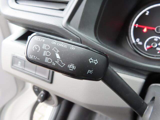 Volkswagen TRANSPORTER 2.0 TDI L1H1 30 | carplay | parkeersensoren | cruise control | DAB