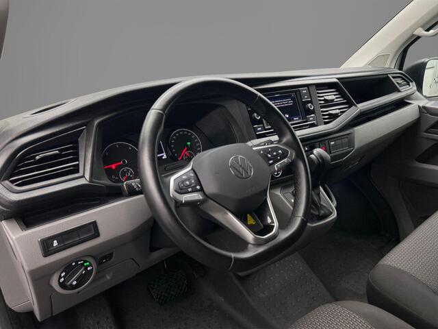 Volkswagen TRANSPORTER 2.0 TDI 150pk DSG L1H1 32 | Adaptieve Cruise Control | Navi via Apple Carplay / Android Auto | Achteruitrijcamera | Laadruimte betimmerd |