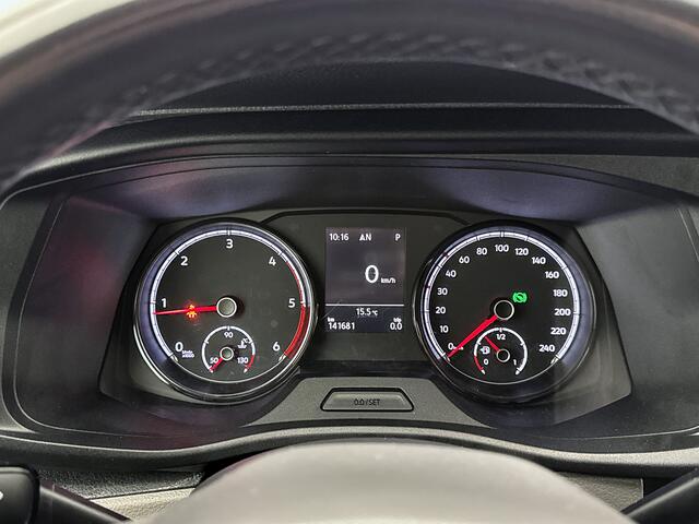 Volkswagen TRANSPORTER 2.0 TDI L1H1 28 DSG 150pk Navigatie Camera Trekhaak 2500kg Carplay