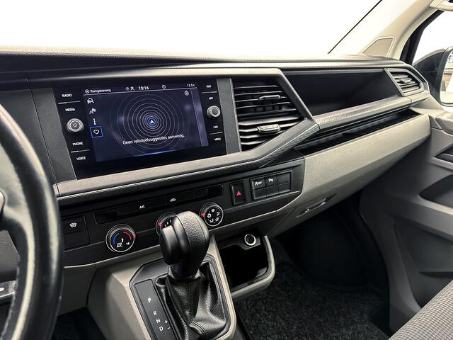 Volkswagen TRANSPORTER 2.0 TDI L1H1 28 DSG 150pk Navigatie Camera Trekhaak 2500kg Carplay