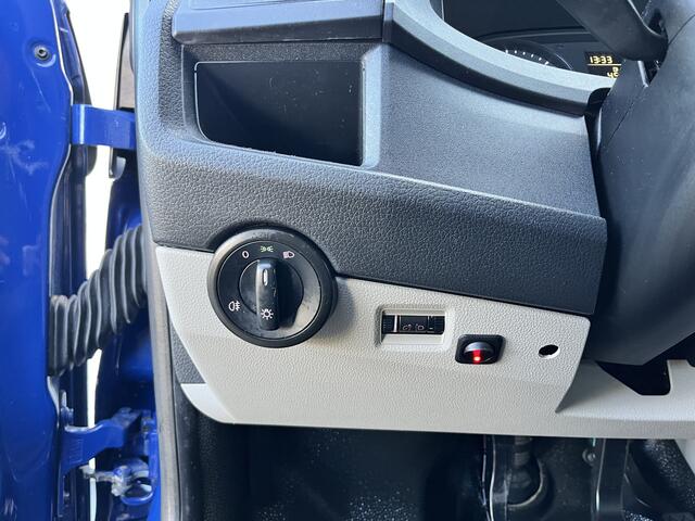 Volkswagen TRANSPORTER 2.0 TDI L2H1 DC Euro 6 Kipper open laadbak Airco trekhaak 2200kg trekgewicht 1e eigenaar Dealer onderhouden Telefoonverbinding Kieper P-up Doka Pritsche Ahk 2200kg