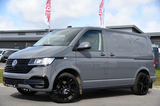 Volkswagen TRANSPORTER 2.0 TDI L1H1 30 PB Edition Camera, Adaptieve Cruise, Carplay, Stoelverwarming, 150pk, 2 x Schuifdeur, Standkachel, Trekhaak, Uniek!