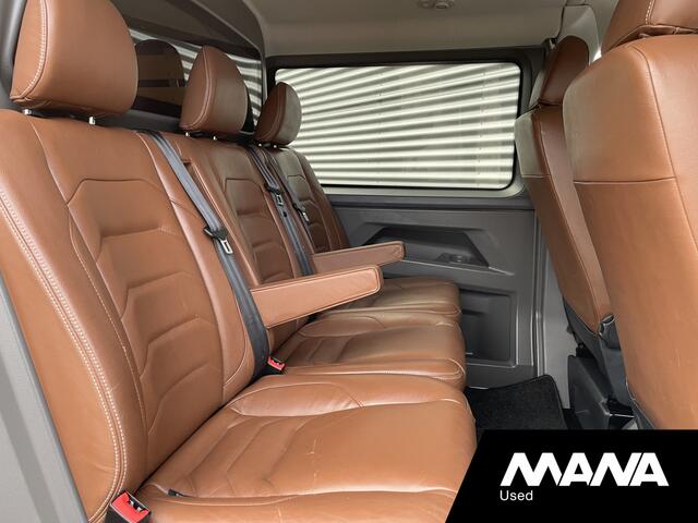Volkswagen TRANSPORTER 2.0TDI L2H1 199PK DC BULLI Automaat Lederen bekleding Camera Cruise Airco Stoelverwarming LED