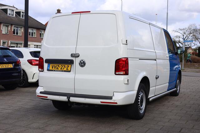 Volkswagen TRANSPORTER 2.0 TDI L2H1 AIRCO | CRUISE | CARPLAY | TREKHAAK