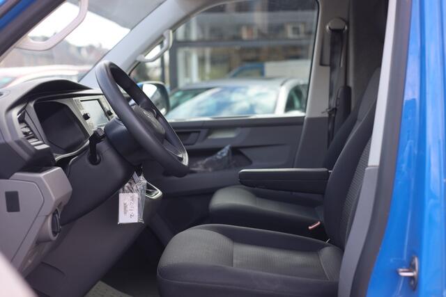 Volkswagen TRANSPORTER 2.0 TDI L2H1 AIRCO | CRUISE | CARPLAY | TREKHAAK