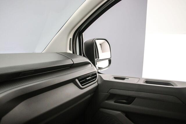 Volkswagen TRANSPORTER 2.0 TDI 150pk Automaat L1H1 28 | Betimmering laadruimte | BPM-vrij | Camera | Climatronic