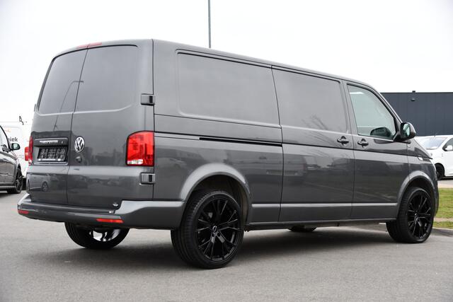 Volkswagen TRANSPORTER 2.0 TDI L2H1 30 PB Edition Camera, Cruise, Carplay, 150pk, Automaat, Multimedia, Airco, sensoren, Uniek!