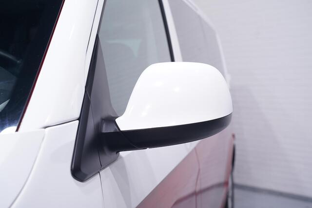 Volkswagen TRANSPORTER 2.0 TDI L2H1 Dubbel Cabine 5-Zits, Two-tone Rood / Wit, 2x Schuifdeur, Navi, Leder, PDC V+A, NAP