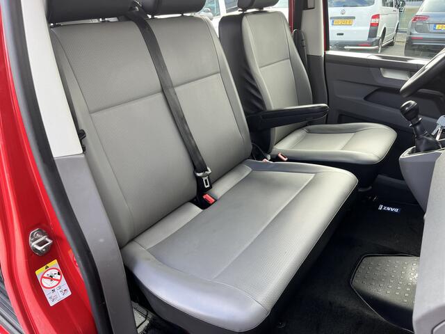 Volkswagen TRANSPORTER Kombi 2.0 TDI L1H1 Comfortline 9-persoons Airco Cruise controle Apple carplay App conect Minibus 9 zitse Exportprijs