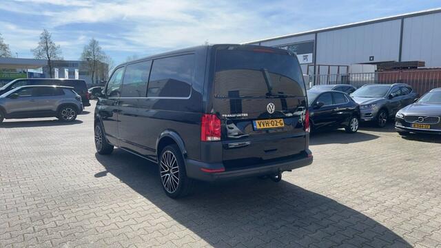 Volkswagen TRANSPORTER 2.0 TDI L2H1 30 Dubbel Cabine Comfortline - Leer - ACC - Camera