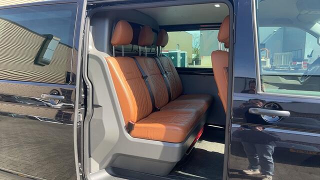 Volkswagen TRANSPORTER 2.0 TDI L2H1 30 Dubbel Cabine Comfortline - Leer - ACC - Camera