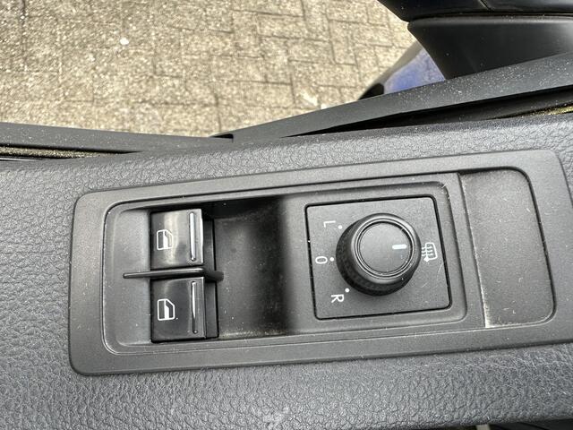 Volkswagen TRANSPORTER 2.0 TDI L1H1 Airco,trekhaak