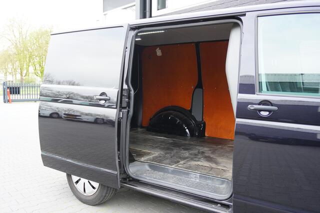 Volkswagen TRANSPORTER 2.0 TDI 150PK Automaat EURO 6 - Airco - Navi - Cruise - ¤ 21.950,- Excl.