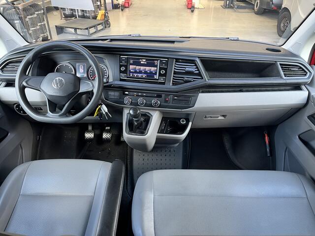 Volkswagen TRANSPORTER Kombi 2.0 TDI L1H1 Comfortline 9-persoons Airco Cruise controle Apple carplay App conect Minibus 9 zitse Exportprijs