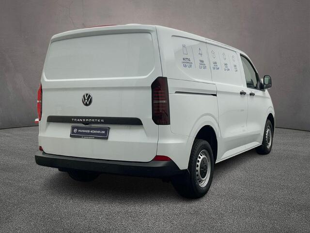 Volkswagen TRANSPORTER 2.0 TDI 110pk L1H1 28 | Cruise Control | Navigatie via Apple Carplay / Android Auto | Laadruimte betimmerd |