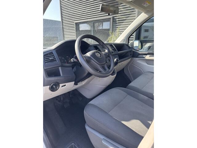Volkswagen TRANSPORTER 2.0 TDI L1H1 Ec.Bus.