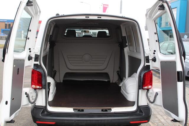 Volkswagen TRANSPORTER 2.0TDI L2H1 150Pk DC Comfortline | Leder stuurwiel | Apple carplay/Android auto