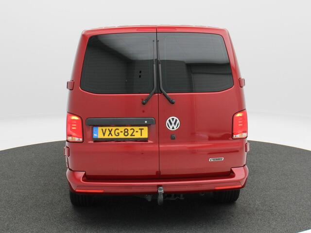 Volkswagen TRANSPORTER 2.0 TDi 150 Pk Automaat Bulli 75 Jahre | Camera | Trekhaak | Adaptive Cruise | CarPlay | Leer | Stoelverwarming | 17 Inch | 62.736 Km !!