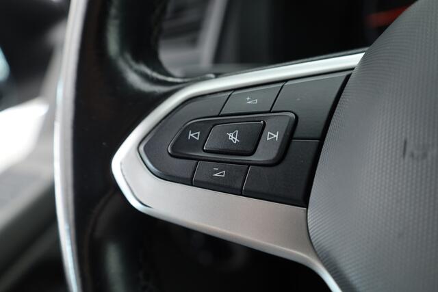 Volkswagen TRANSPORTER 2.0 TDI-150pk Automaat | L1H1 | Apple CarPlay & Android Auto | Camera | PDC V+A | Trekhaak | All Season | DAB