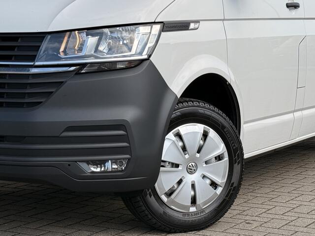 Volkswagen TRANSPORTER 2.0 TDI L2H1 28 Comfortline T6 | 150PK | 6Bak | Navi | Apple Carplay