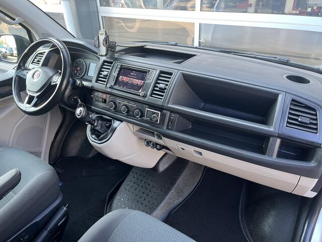 Volkswagen TRANSPORTER 2.0 TSI L2H1 Benzine Dubbele Schuifdeur Airco Cruise controle Bpm vrij Trekhaak Klep achter Omvormer Kastinrichting Standkachel Euro 6 Benzine Ideaal voor ombouw naar Camper !!