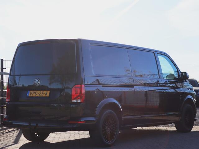 Volkswagen TRANSPORTER 2.0 TDI 110PK, L2H1, App Connect, Cruise Controle, Trekhaak, Airco,