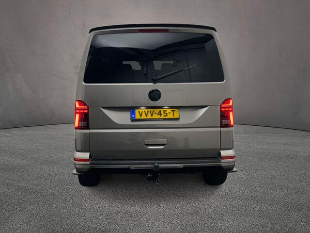 Volkswagen TRANSPORTER T6.1 2.0 TDI 204pk DSG L2 Bulli Dubbele cabine | 2x Schuifdeur | Leder | Blackstyle | Trekhaak | Stoelverwarming | BPM-vrij | Standkachel
