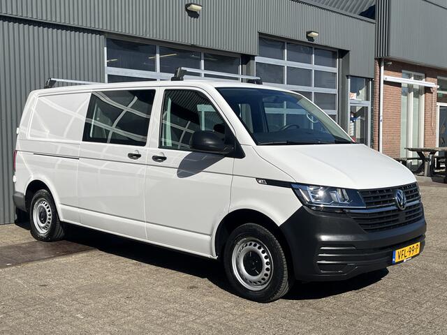 Volkswagen TRANSPORTER 2.0 TDI L2H1 30 DC Airco Cruise controle Telefoonverbinding Trekhaak 2200kg trekgewicht Apple carplay Navigatiesysteem schuifdeur Euro 6 DC 1e eigenaar Dealer onderhouden