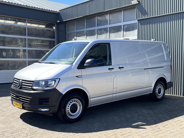 Volkswagen TRANSPORTER 2.0 TSI L2H1 Benzine Dubbele Schuifdeur Airco Cruise controle Bpm vrij Trekhaak Klep achter Euro 6 Benzine Ideaal voor ombouw naar Camper !!