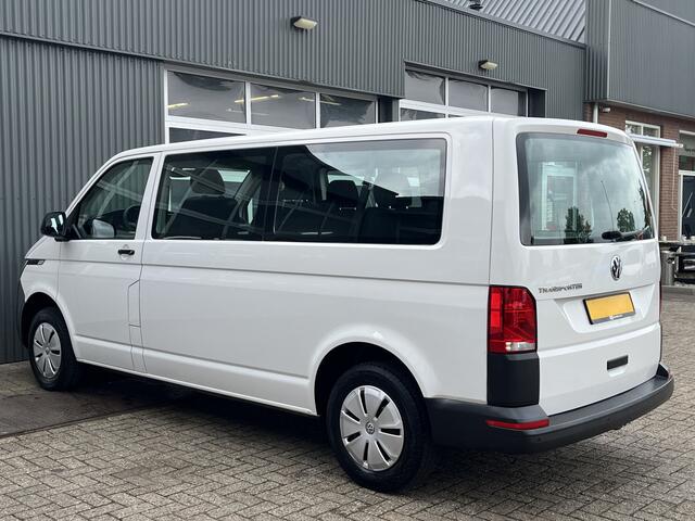 Volkswagen TRANSPORTER Kombi 2.0 TDI L2H1 9-Persoons Airco Cruise control Parkeersensoren achter Telefoonverbinding Euro 6 Ideaal voor camperombouw Groeps vervoer Taxi Combi Tourer Passenger