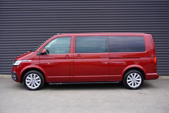 Volkswagen TRANSPORTER 204pk Automaat L2H1 Bulli Dubbele cabine LED Trekhaak Digitaal Dashboard Leder Navigatie Apple carplay 18" Velgen