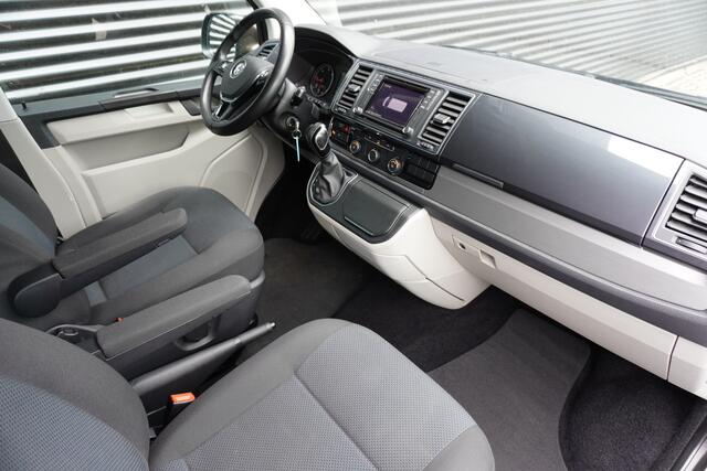 Volkswagen TRANSPORTER 204pk Euro6 Automaat L2H1 2x Schuifdeur Dubbele cabine Highline 70 Edition LED Navigatie Trekhaak Parkeersensoren Cruise control Stoelverwarming