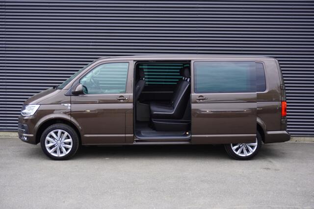 Volkswagen TRANSPORTER 204pk Euro6 Automaat L2H1 2x Schuifdeur Dubbele cabine Highline 70 Edition LED Navigatie Trekhaak Parkeersensoren Cruise control Stoelverwarming