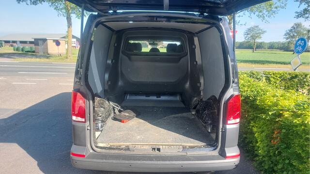 Volkswagen TRANSPORTER 2.0 TDI L2H1 30 DC AIRCO/DSG BJ 2021