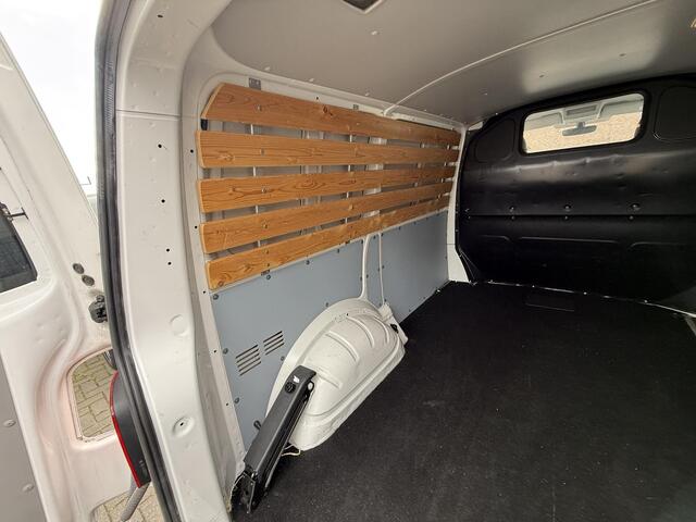 Volkswagen TRANSPORTER 2.0 TDI L1H1 Comfortline