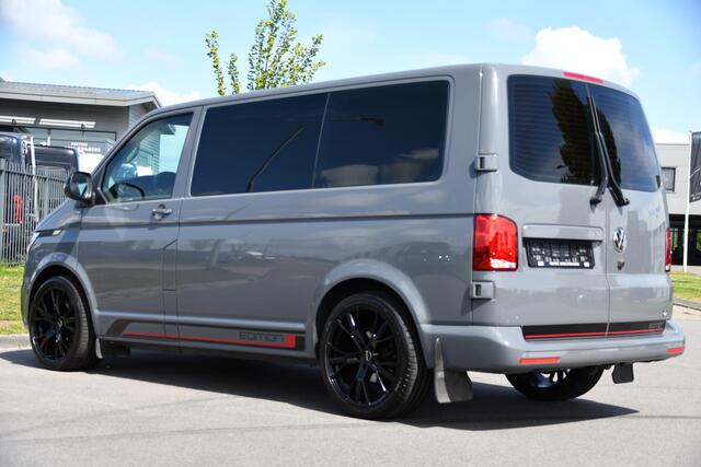 Volkswagen TRANSPORTER 2.0 TDI L1H1 30 Bulli Virtual, Adaptieve Cruise, Camera, Carplay, 199pk, Automaat, Trekhaak, LED, Stoelverwarming, Trekhaak, Uniek!