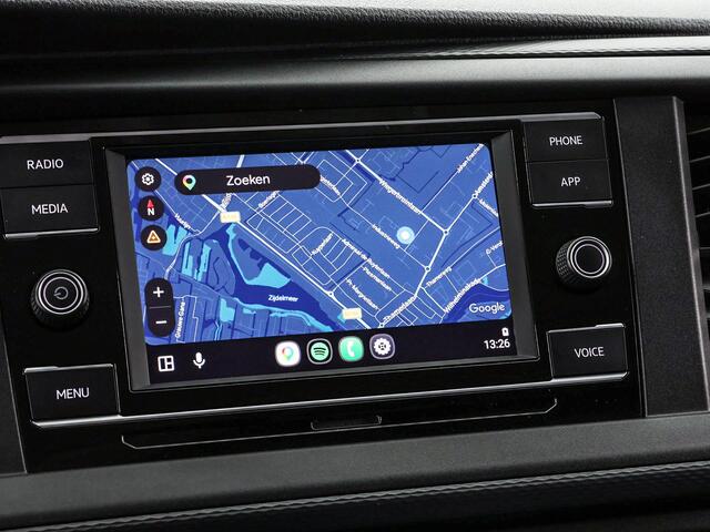 Volkswagen TRANSPORTER 2.0 TDI L1H1 26 Economy Business · Apple/Android Car Play · Imperiaal · Tussenschot · Vloerplaat · P-Sensoren · Cruise Control ·