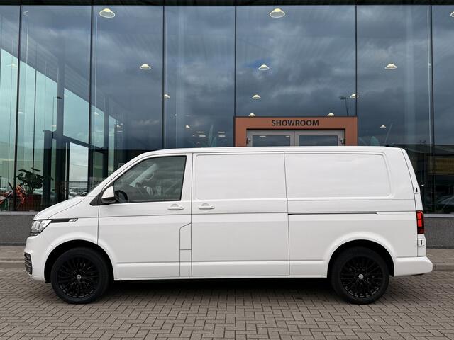 Volkswagen TRANSPORTER 2.0 TDI L2H1 28 | ACC | Apple Carplay | 18 inch | Lane assist | Achteruitrijcamera | 2x schuifdeur